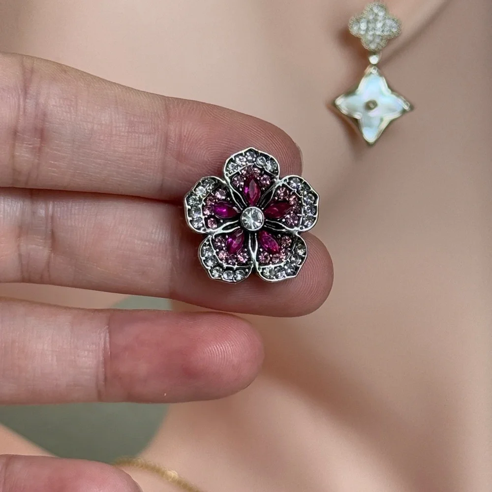 Floral Brooch With Pink Zirconia